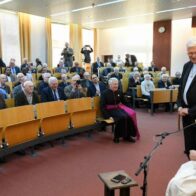 El papa: Intento que las mujeres tengan cada vez mayor responsabilidad en el Vaticano
