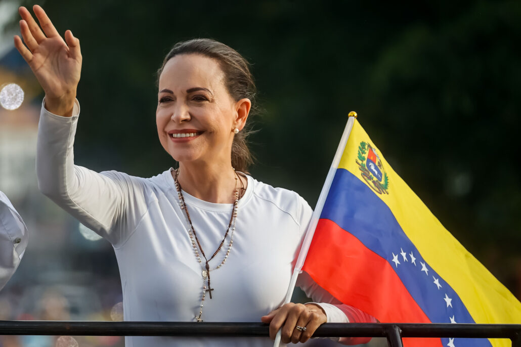 "María Corina Machado huyó" de Venezuela "hacia España"