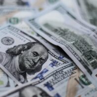 Así se cambia el dólar este lunes 7 de octubre 2024