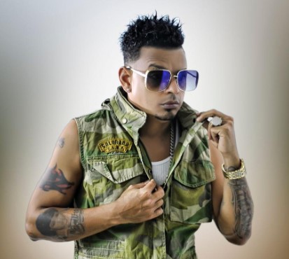 Tito Swing regresa a los primeros lugares con el merengue "Fui Fua"