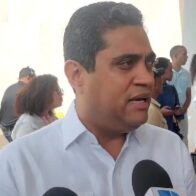 Kelvin Cruz destaca aportes del Gobierno en edificaciones deportivas de Puerto Plata