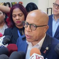 Pacheco no descarta posibilidad de proponer cambios a reforma fiscal