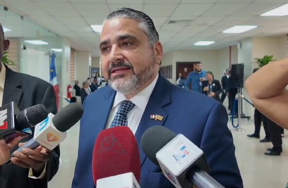Samir Chami Isa dice "falta mucho por hacer" en JCE