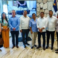 Embajada de los Estados Unidos y el Ministerio de Agricultura lanzan la campaña “No empaques plagas a RD”