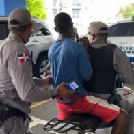 Continúan operativos de migración en SFM por parte de la Policía Nacional