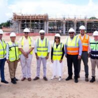 Ministro Joel Santos resalta confianza de inversionistas en el sector eléctrico