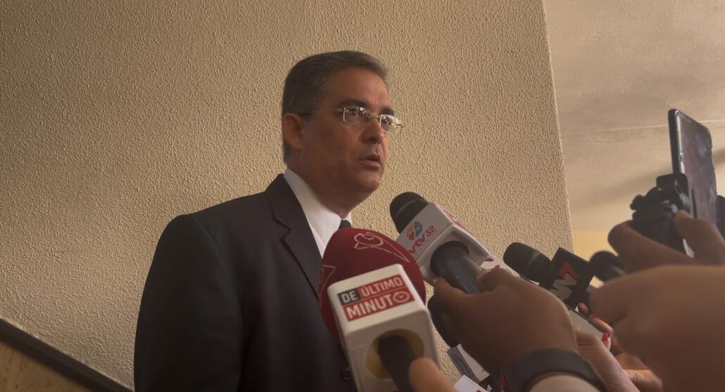 Abogado del exasistente de Hugo Beras denuncia irregularidades en detenciones