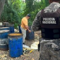 PN y MP desmantelan laboratorio clandestino de bebidas alcohólicas en Navarrete