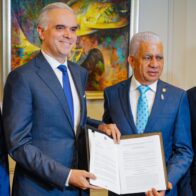 Luis Miguel De Camps deposita ante el Senado proyecto de Reforma Laboral