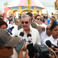 Presidente afirma está escuchando todos los sectores para consensuar la reforma fiscal