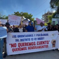 Docentes protestan exigiendo contrataciones y respeto a la ley