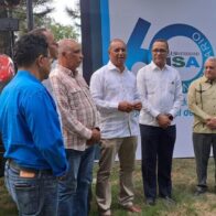 Ministerio de Agricultura dona tractor agrícola al ISA de Santiago
