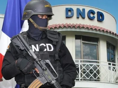 DNCD detiene a 11 personas y ocupa más de 3,700 gramos de presuntas drogas en Boca Chica