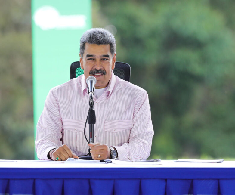 Maduro dice que el 12 de octubre es día del "genocidio"