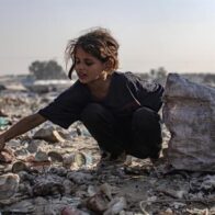 La ONU advierte que el peligro de hambruna "es real" en una Gaza donde impera la anarquía