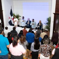 Interior y Policía previene en planteles sobre accidentes por uso fuegos artificiales