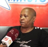Mujer clama por ayuda para costear medicamentos contra el cáncer