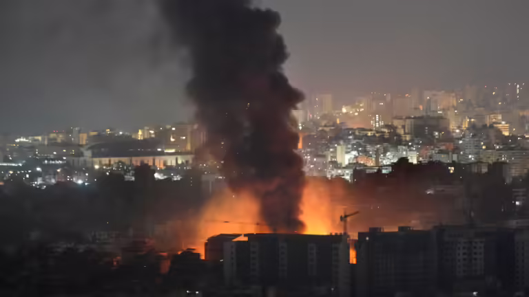 Israel bombardea el sur de Beirut por primera vez en casi una semana, según medios