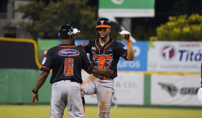 Luis Liberato regresa con los Toros para enfrentar a los Gigantes 8 | Noticias de hoy en República Dominicana IMG 8643 | Noticias de hoy en De Último Minuto