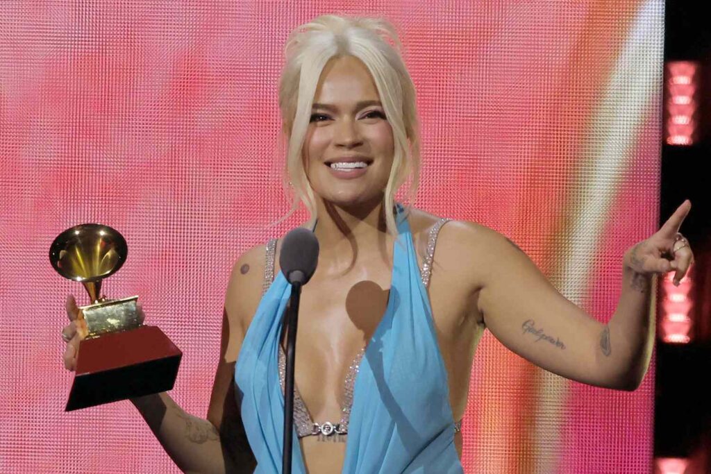 Karol G gana en los Latin Grammy 2024