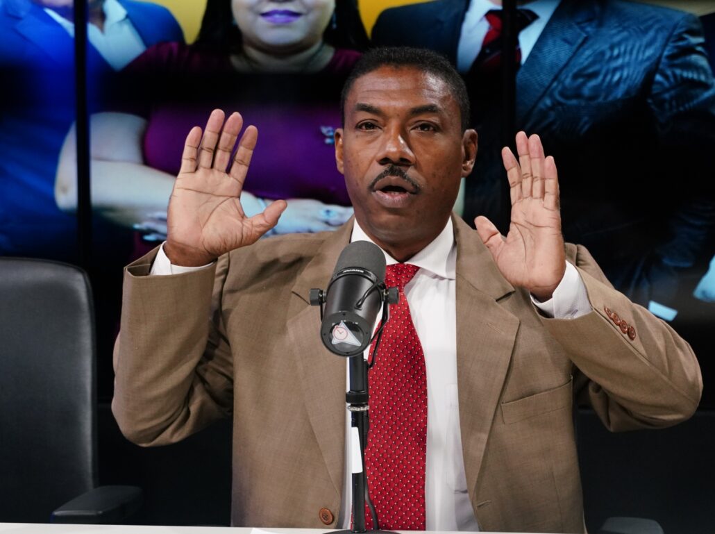 Nilson Abreu llama a "desenmascarar" negocio de la sangre y que se le quiten trabas a los donantes