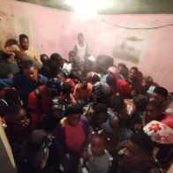 Arrestan a 83 nacionales haitianos tras intervención en hotel de Montecristi