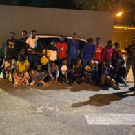 Detienen dos vehículos con 22 nacionales haitianos en estatus migratorio irregular