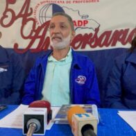 ADP paraliza clase en Santiago en demanda de reivindicaciones