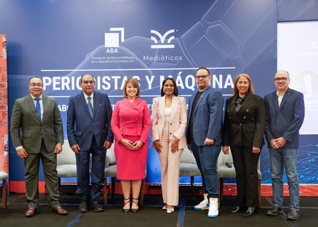 ABA y Mediáticos realizan conferencia "Periodistas y Máquina" que explora impacto de IA en la comunicación