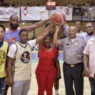 Asociación de Baloncesto Seibano reconoce al mayor general Guzmán Peralta