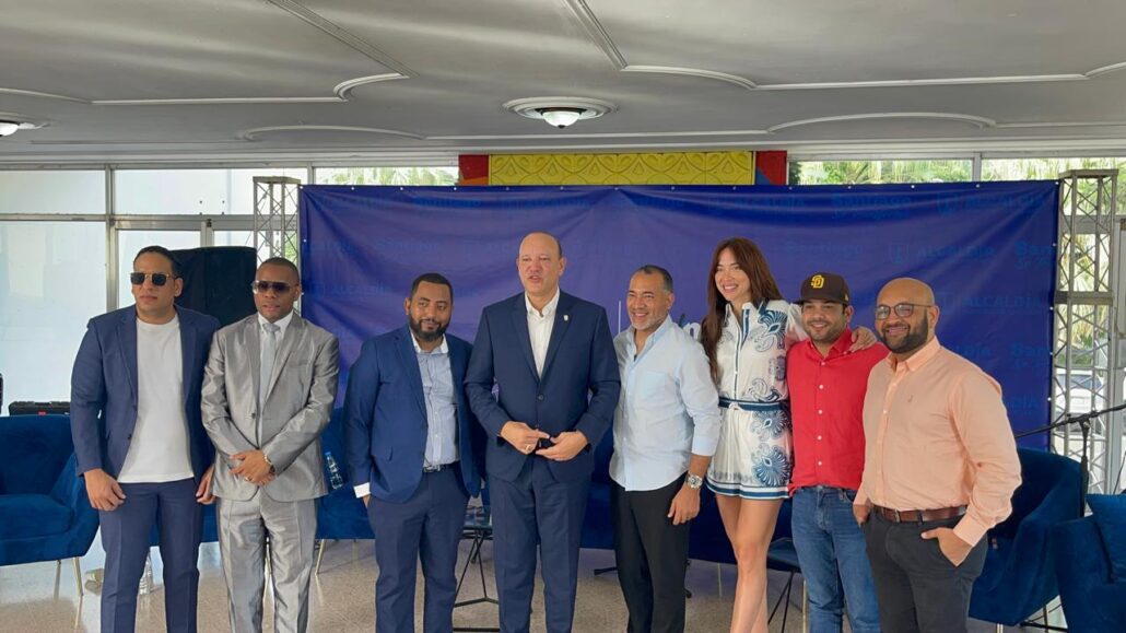 Alcalde de Santiago denuncia haber encontrado una alcaldía en quiebra financiera