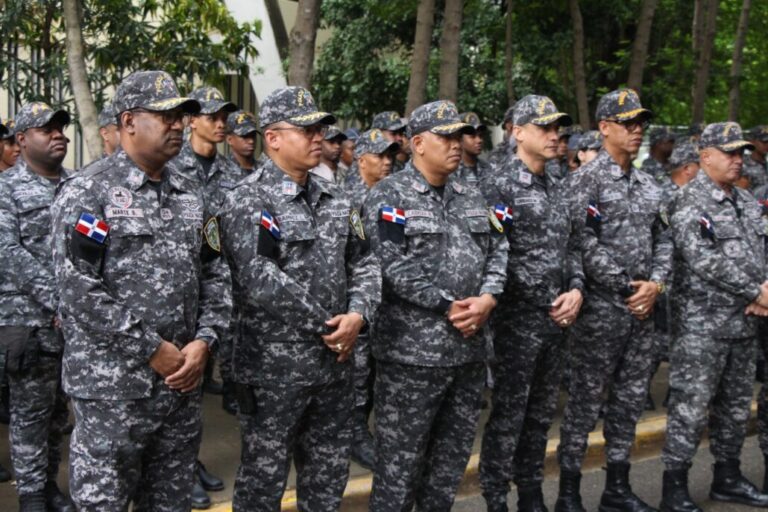 PN garantiza seguridad de clientes y comerciantes en reforzamiento preventivos en desarrollo del Black Friday 4 | Noticias de hoy en República Dominicana PN garantiza seguridad de clientes y comerciantes en reforzamiento preventivos en desarrollo del Black Friday