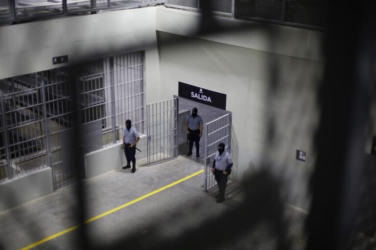 Una organización registra la muerte de tres personas más en cárceles de El Salvador 9 | Noticias de hoy en República Dominicana a8ca6a33b3576f2f19dde58ba117939fc4a28d96miniw | Noticias de hoy en De Último Minuto
