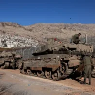 Israel bombardea objetivos militares del antiguo régimen a las afueras de Damasco