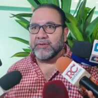 Rogelio Genao rechaza restricciones del horario en Navidad