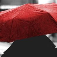 El simbolo del paraguas rojo