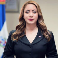 Biografía de Gloria Reyes: directora del programa Supérate