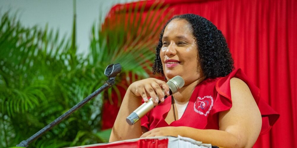 Mueren en un incendio la ministra de Educación de Trinidad y Tobago y sus dos hijos