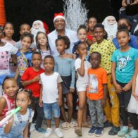 Ayuntamiento de Los Alcarrizos da la bienvenida a la navidad