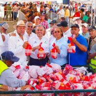 Más de 50 productos y dos combos especiales fueron vendidos en Feria Navidad del Cambio con el Inespre en San Cristóbal