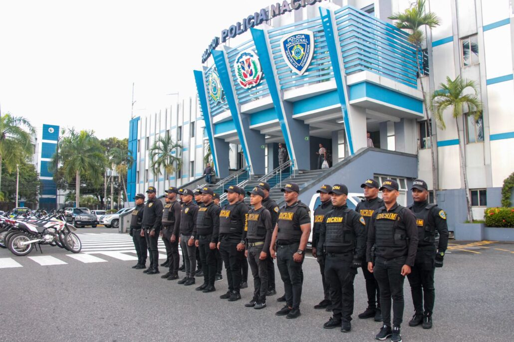 Dicrim captura a "Wilito", acusado de homicidio y de herir de bala a un hombre en San Carlos, D.N.