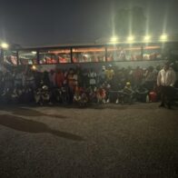 Detienen autobús con 70 ciudadanos haitianos en estatus migratorio irregular