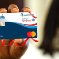 Continúa la entrega de bonos navideños en comunidades del país