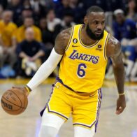 LeBron James ejercerá su opción de jugador por US$52.6 millones para la temporada 2025-26