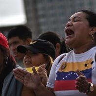 Decenas de venezolanos se manifiestan en Brasil para protestar contra Maduro