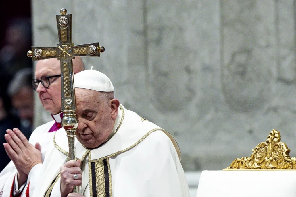 El papa avisa que si Trump cumple sus deportaciones de inmigrantes sería "una desgracia"