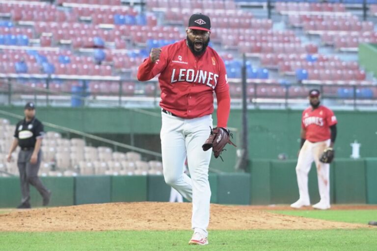 Johnny Cueto | Noticias de hoy en De Último Minuto