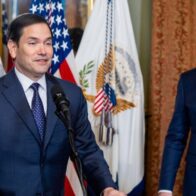 Rubio promete trabajar por "un mundo más seguro"