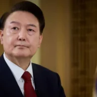 Condenan a 18 meses de prisión al expresidente surcoreano Yoon Suk-yeol por violar ley electoral