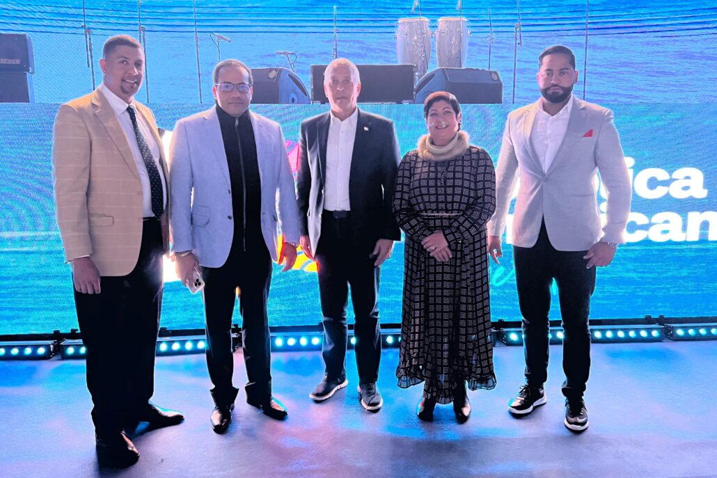 Salvador Holguín y Grupo Hilando Fino llegan a Madrid para cobertura de FITUR 2025